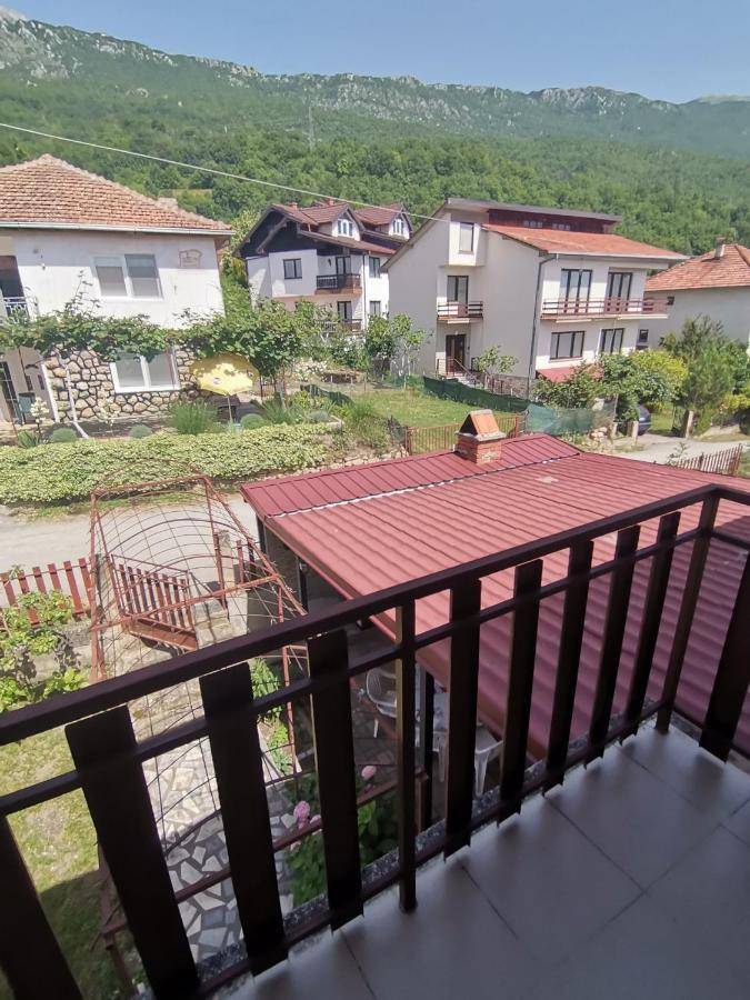 Guesthouse Zimovski Peštani Exterior foto